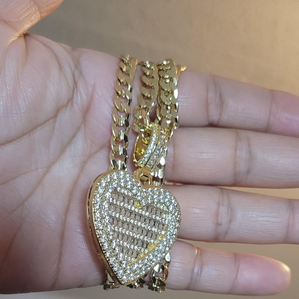 Dazzling Gold  Filled Heart Necklace with Chain